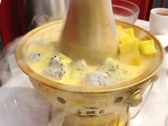 -老佛爷铜炉蛙锅(海岸城店)