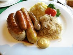 -兰特伯爵西餐厅·啤酒屋(方庄店)