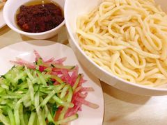 -黑八私房老北京炸酱面