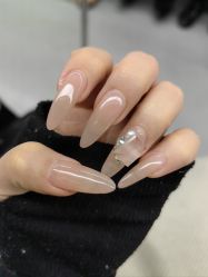 -槿里日式美甲工作室