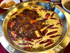 -山城年华老火锅(玉林店)