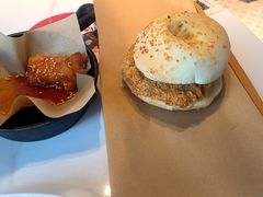 -必胜客(蚌埠东海万达店)