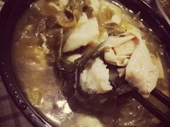 -周鱼小馆石锅酸菜鱼(活力汇店)