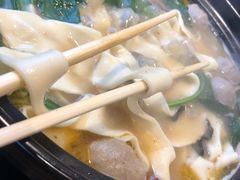 -亿诣蝎府炸酱面羊蝎子火锅(酷车小镇店)