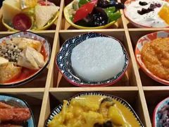 -轻蔬不用等·素食(江苏路店)