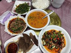 -洪霞餐馆