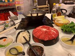 -鲜入围煮花胶鸡海鲜火锅