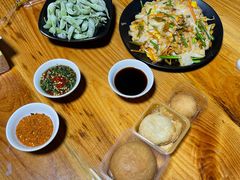 -乔岩保应烧烤店