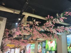 -贵府酸汤牛肉火锅·贵州老字号(飞山街店)