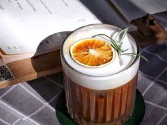 柠檬玛奇朵-intime coffee(芝麻街店)
