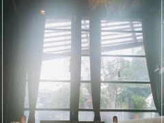 -胡桃里音乐酒馆(环亚凯瑟琳广场店)