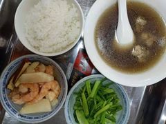 -爱的果实月嫂育婴师(世纪东方店)
