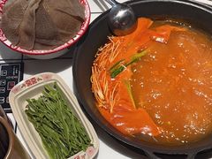 -伍师兄市井火锅(东部星悦天地店)