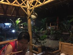 -Thiw Soen Seafood Restaurant