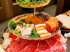 -湊湊火锅·茶憩(南京东路悦荟店)