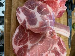 -江南猪肉商会无限续吃(弘大店)
