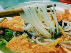 -丽丽三鲜螺蛳粉(田林路店)