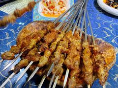 -乡村馕坑肉·烧烤·新疆菜·本地人更爱吃(阿勒泰首店)