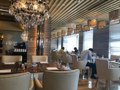 大堂-北京王府井希尔顿酒店·万斯阁西餐厅