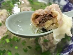 -老新隆牛肉锅贴(新街口店)