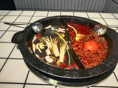 -卤校长重庆火锅(恒隆广场店)