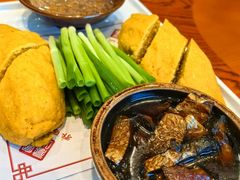 -乔家小院•非遗驴肉•本地小海鲜(滨河路店)