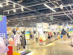 -燕莎奥特莱斯购物中心