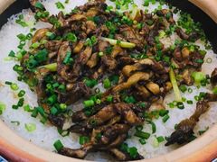 黄鳝煲仔饭-红炎炎农家菜老字号(金水台店)