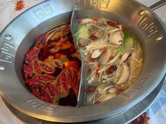 -大芊金重庆串串火锅(南京路店)