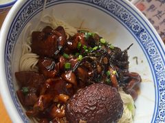 -沪西老弄堂面馆(定西路店)