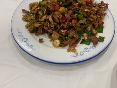 白辣椒炒鸡胗-新新湘菜馆(新中街二条店)