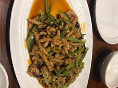 地道鱼香肉丝-眉州东坡·熊猫主题餐厅(枫蓝店)