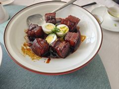 客家红烧肉-东南里湖景餐厅·新闽菜(浦西万达店)