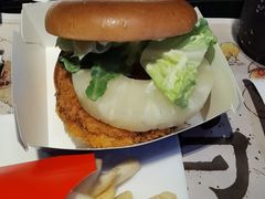 -麦当劳(新洲南路店)