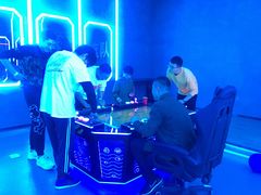 -世代星球·保龄球·镭战真人CS·团建(杨浦店)