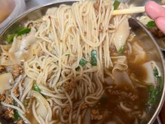 -正宗杨记普洱酸醋米线(总店)