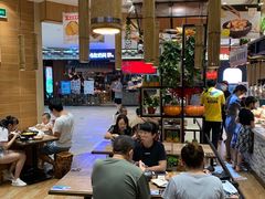 大堂-好人民间小吃·番茄鱼酸菜鱼(木渎悠方店)