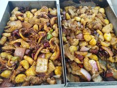 -老东镇啤酒屋海鲜加工·蒸汽海鲜·海鲜烧烤(台东店)