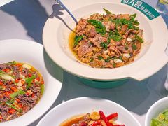 -费大厨辣椒炒肉(黄兴中心广场店)