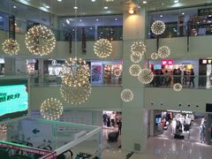 -鸿通城购物中心