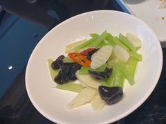 黑木耳炒淮山西芹-闽和南(深圳万象城店)