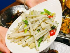 -雀舞云南菜(天津天河城购物中心店)