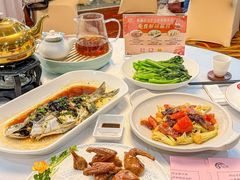 -鹿鸣酒家(越秀店)