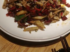 -十三式重庆江湖菜(金茂览秀城店)
