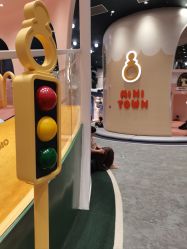 -奈尔宝家庭中心·亲子餐厅(鄞州万达店)