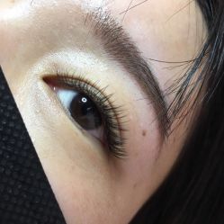 -蜜丝卡伦美甲美睫半永久