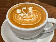 拿铁-HOLIDAY休日(后田垟巷店)