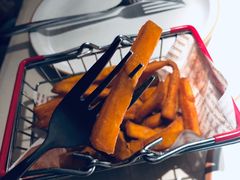 -阿妮叶李(光谷世界城店)