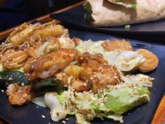 杂粮煎饼-八月美食小馆(银泰城总店)