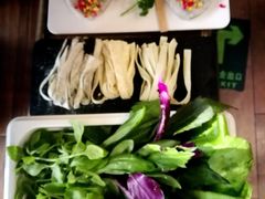 -滇釜火锅·能喝汤的火锅(车公庄店)